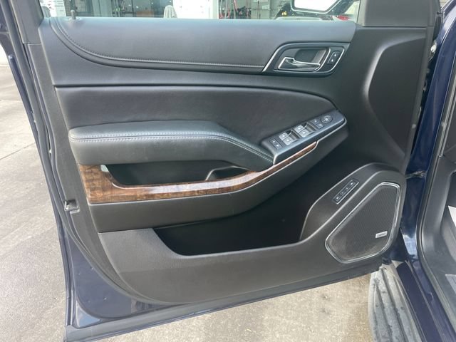 Used 2020 Chevrolet Suburban LT AWD/4WD image 11