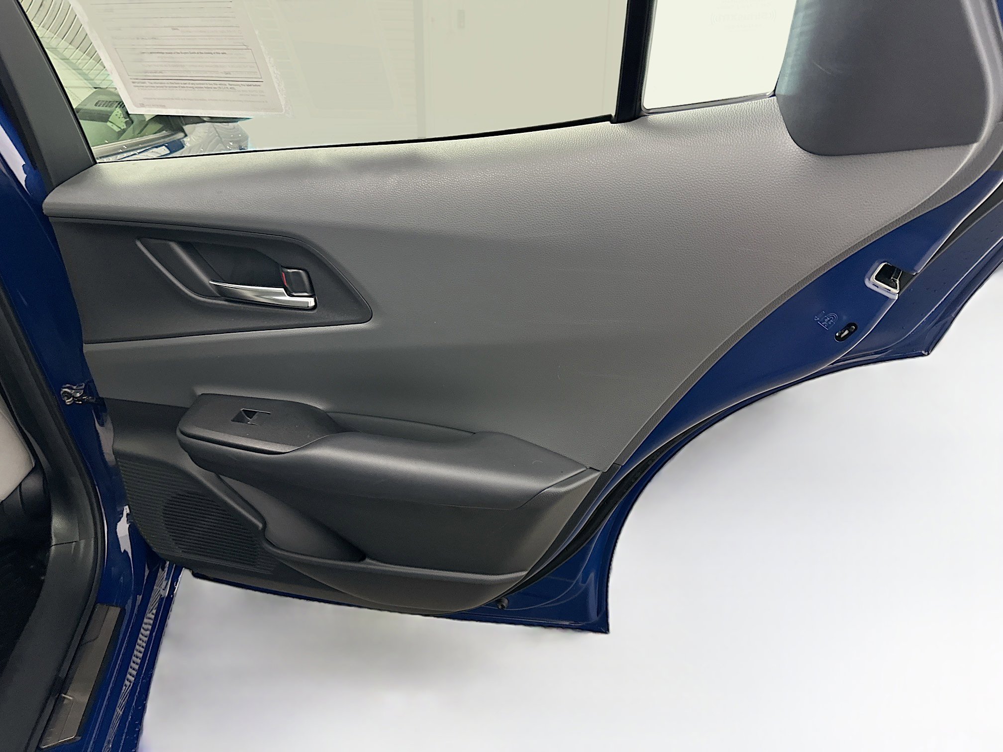 Used 2023 Toyota Prius XLE image 32