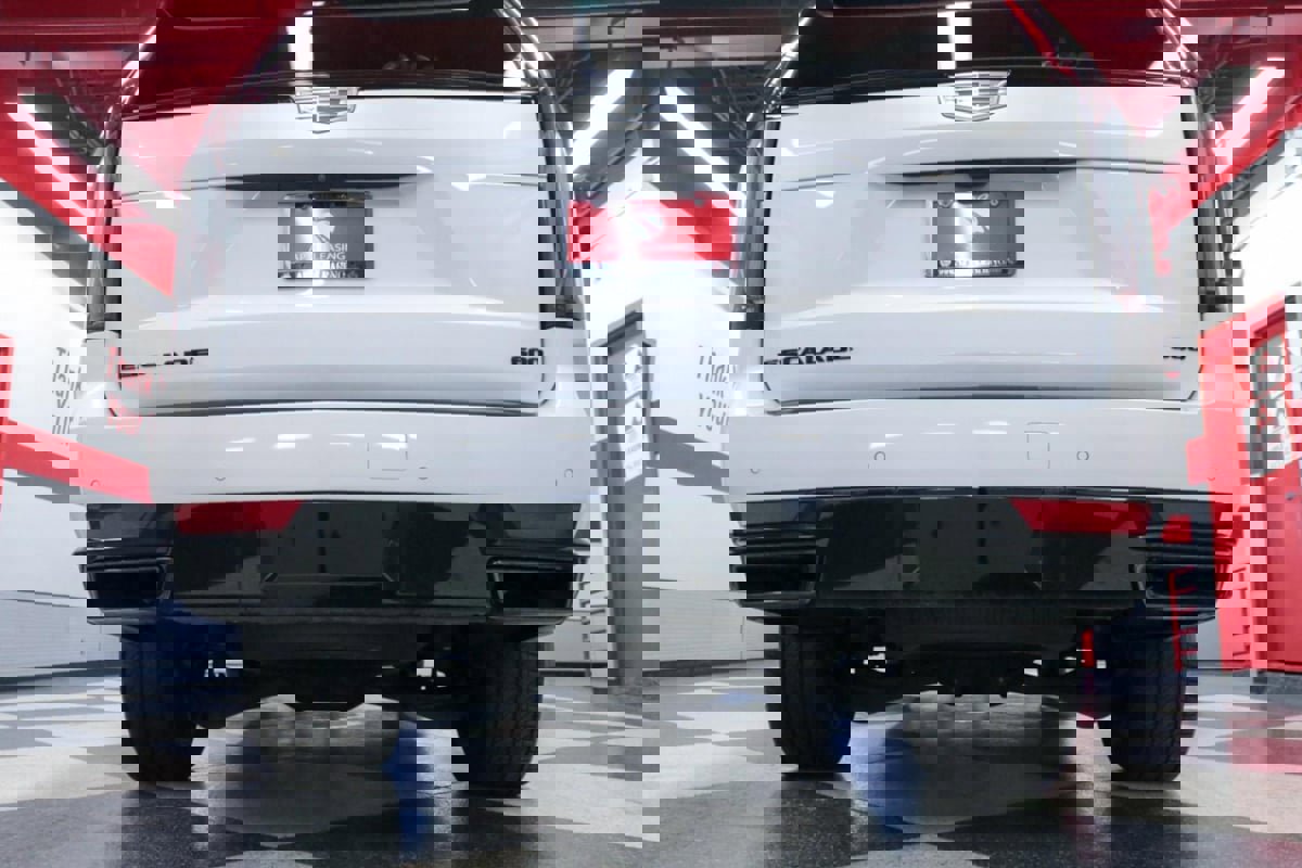 Used 2024 Cadillac Escalade ESV Sport Platinum w/ LPO, ONYX Package image 57