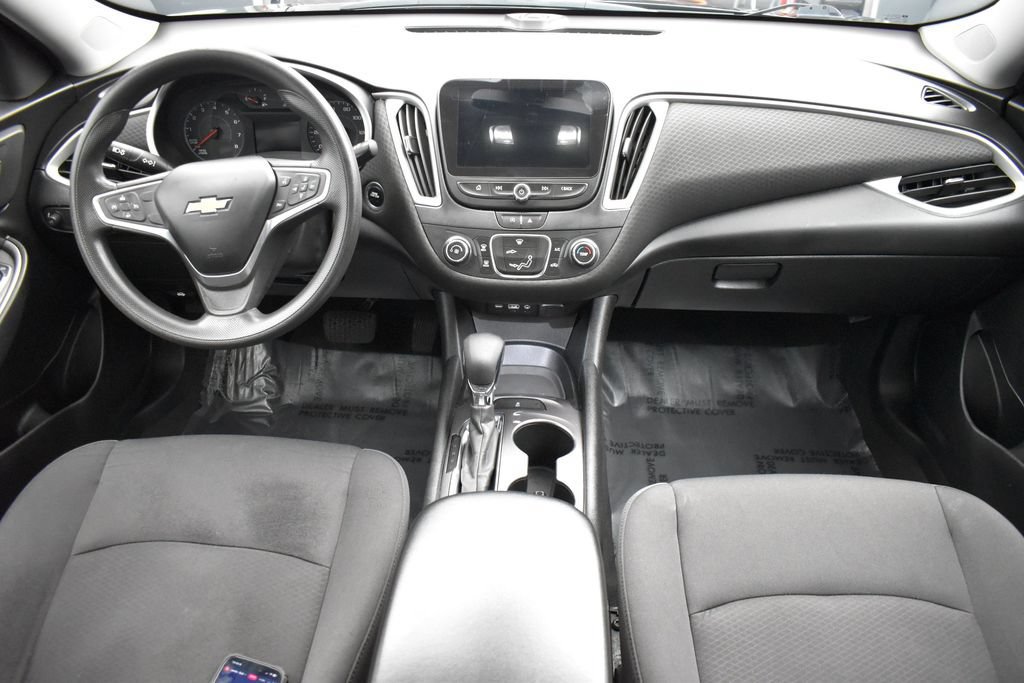 Used 2022 Chevrolet Malibu LS FWD image 14