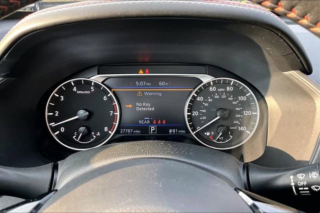 Used 2023 Nissan Altima 2.5 SR w/ SR Premium Package image 10