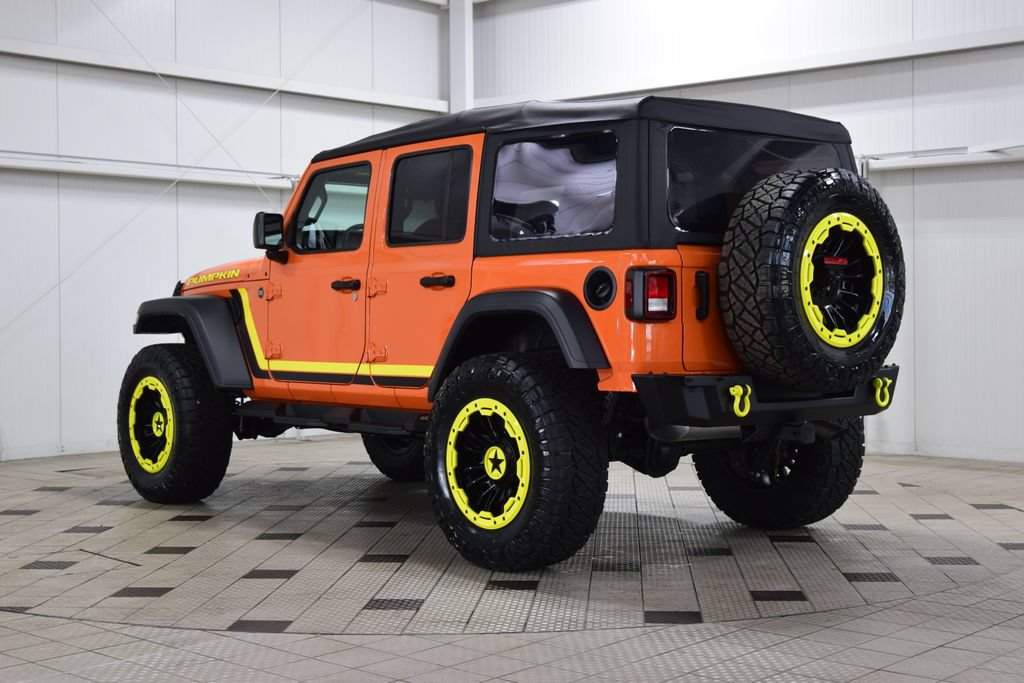 Used 2025 Jeep Wrangler Unlimited Sport AWD/4WD image 5