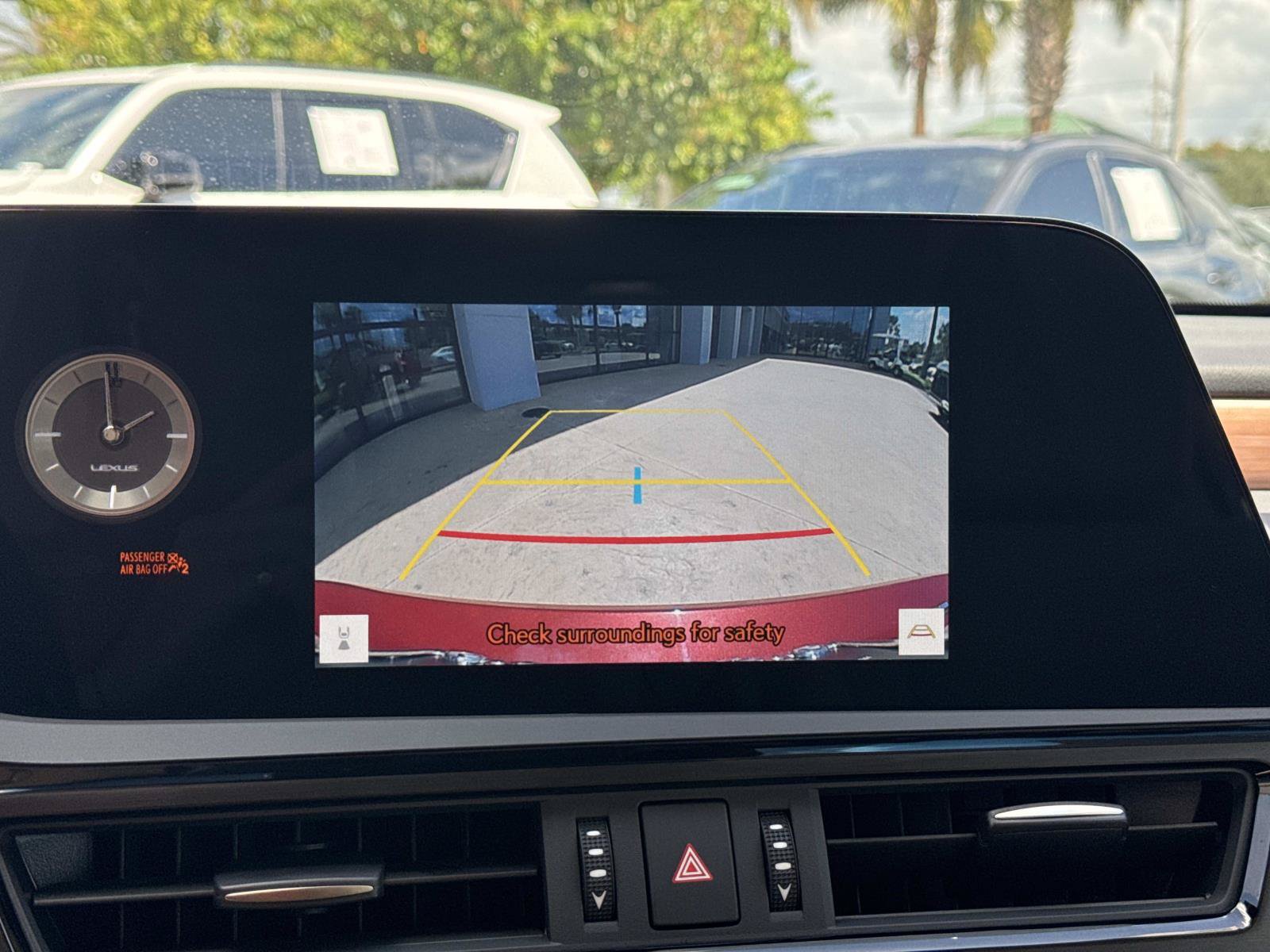 Used 2025 Lexus ES 350 w/ Premium Package FWD image 24