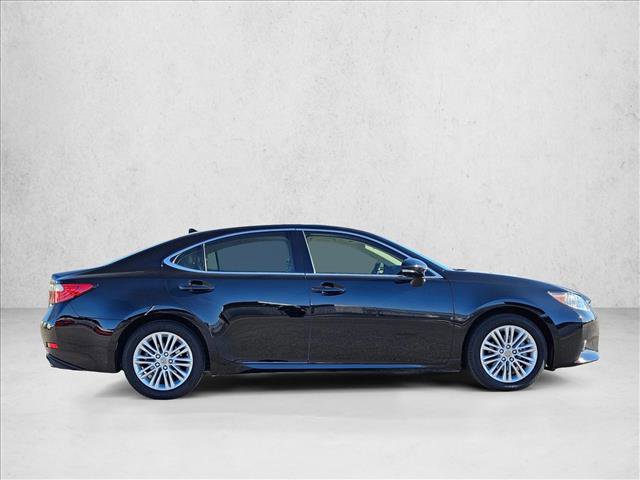 Used 2013 Lexus ES 350 w/ Luxury Pkg image 4
