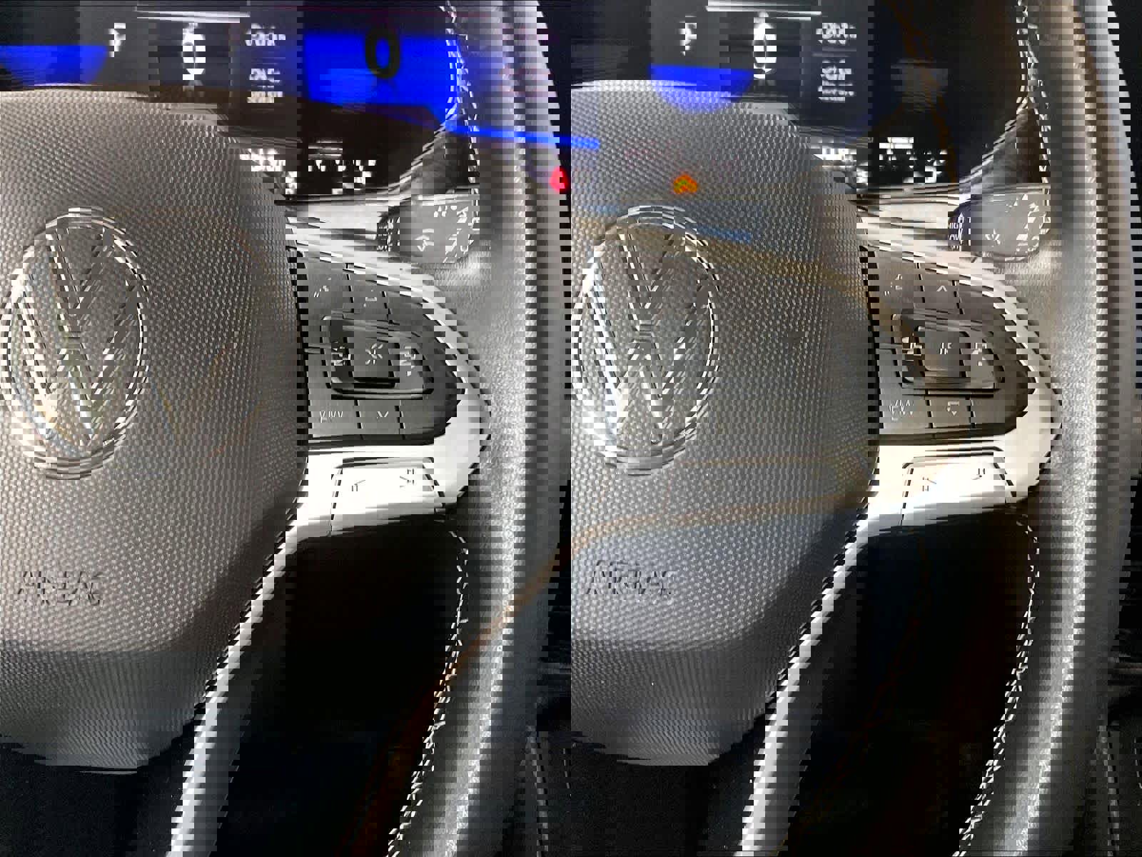 Used 2022 Volkswagen Taos SE image 23