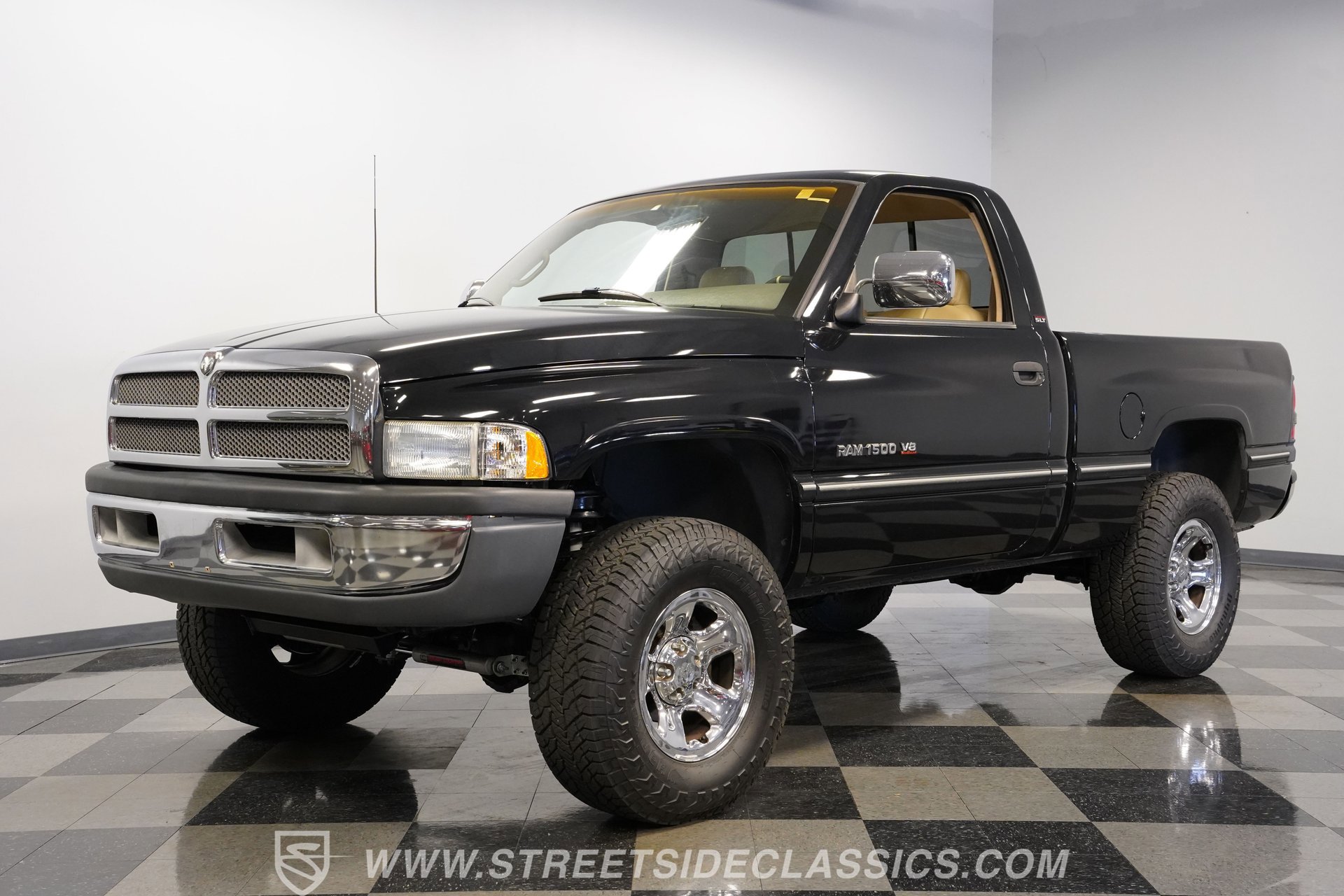 Used 1997 Dodge Ram 1500 Truck 4x4 Regular Cab image 5