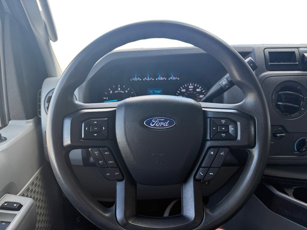 Used 2021 Ford E-450 and Econoline 450 Super Duty w/ Power Windows & Locks Group RWD image 11