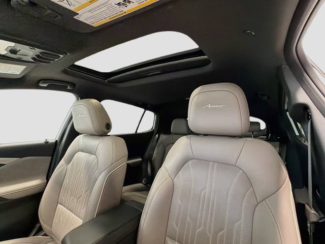 Used 2025 Buick Envista Avenir FWD image 18