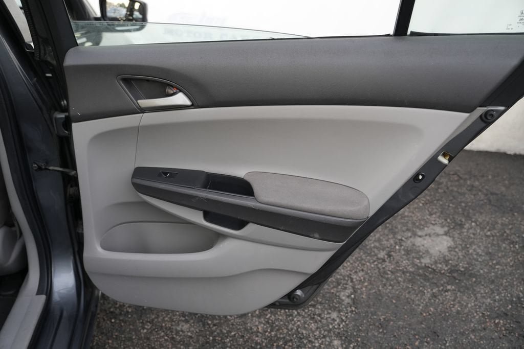 Used 2010 Honda Accord LX-P image 33