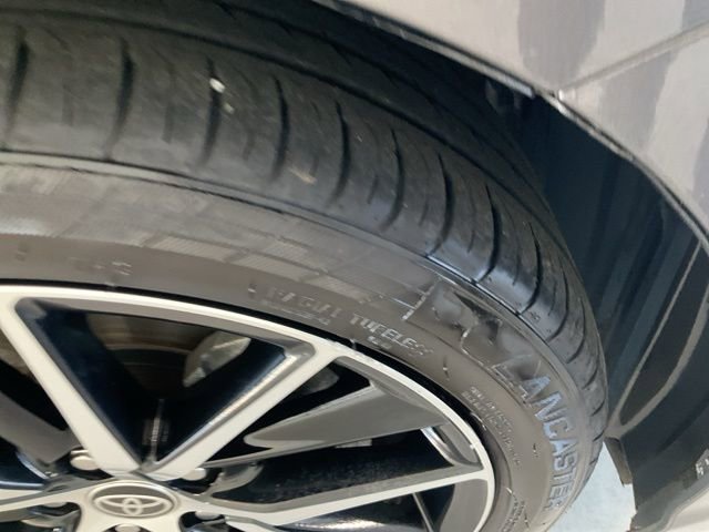 Used 2021 Toyota Camry SE image 30