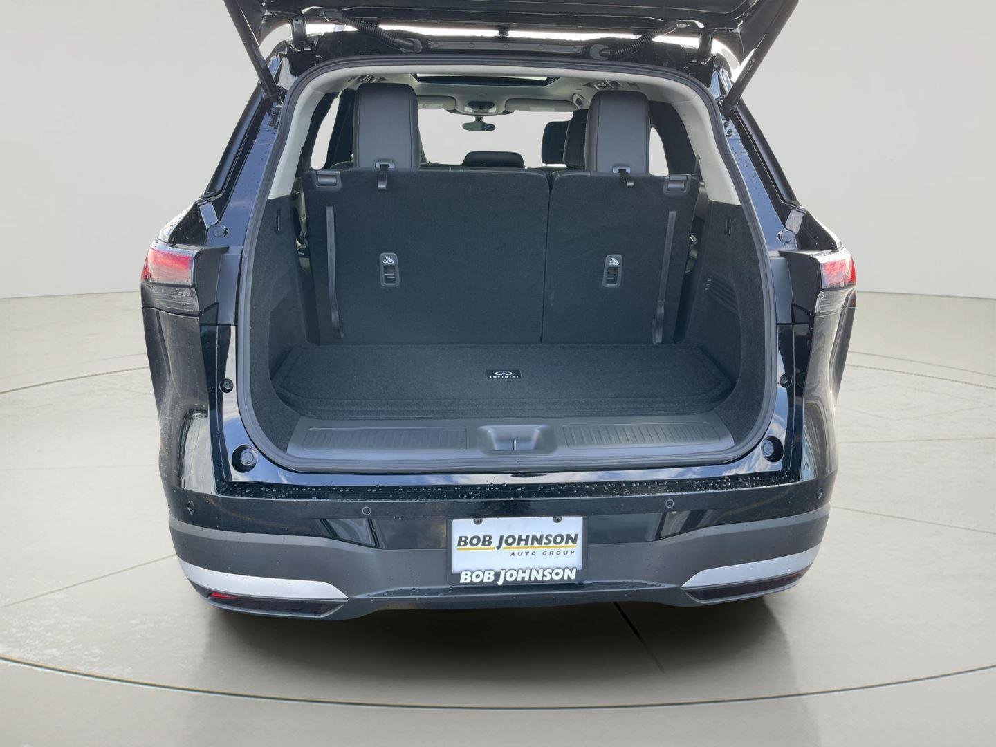 Used 2026 INFINITI QX60 Luxe w/ Cargo Package AWD/4WD image 9