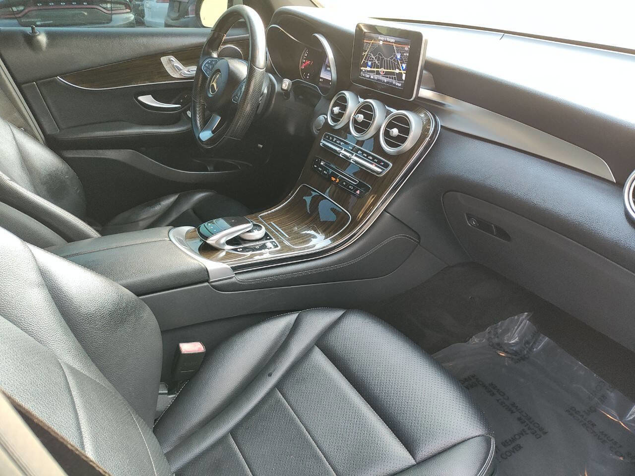 Used 2017 Mercedes-Benz GLC 300 image 58