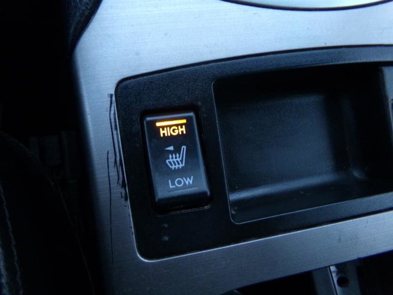 Used 2014 Subaru Outback 3.6R Limited image 26