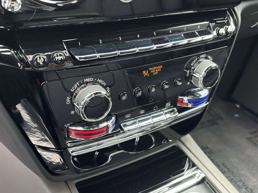 New 2026 Rolls-Royce Phantom Sedan image 25
