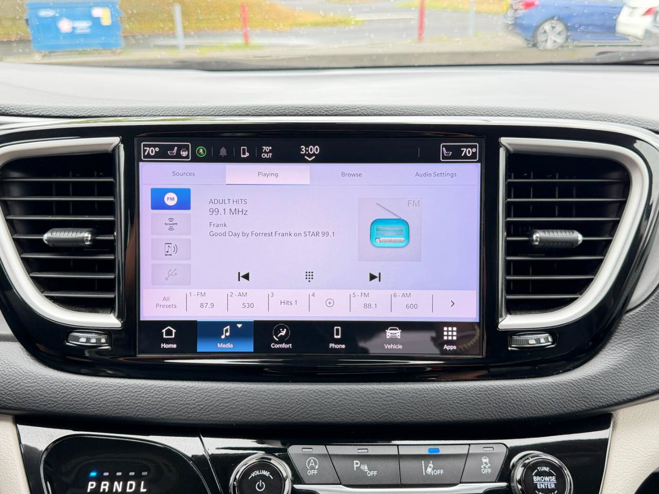 Used 2023 Chrysler Pacifica Touring-L FWD image 63