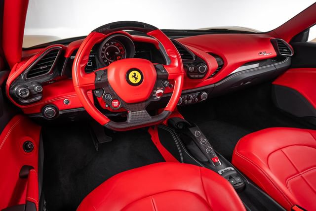 Used 2018 Ferrari 488 Spider RWD image 5