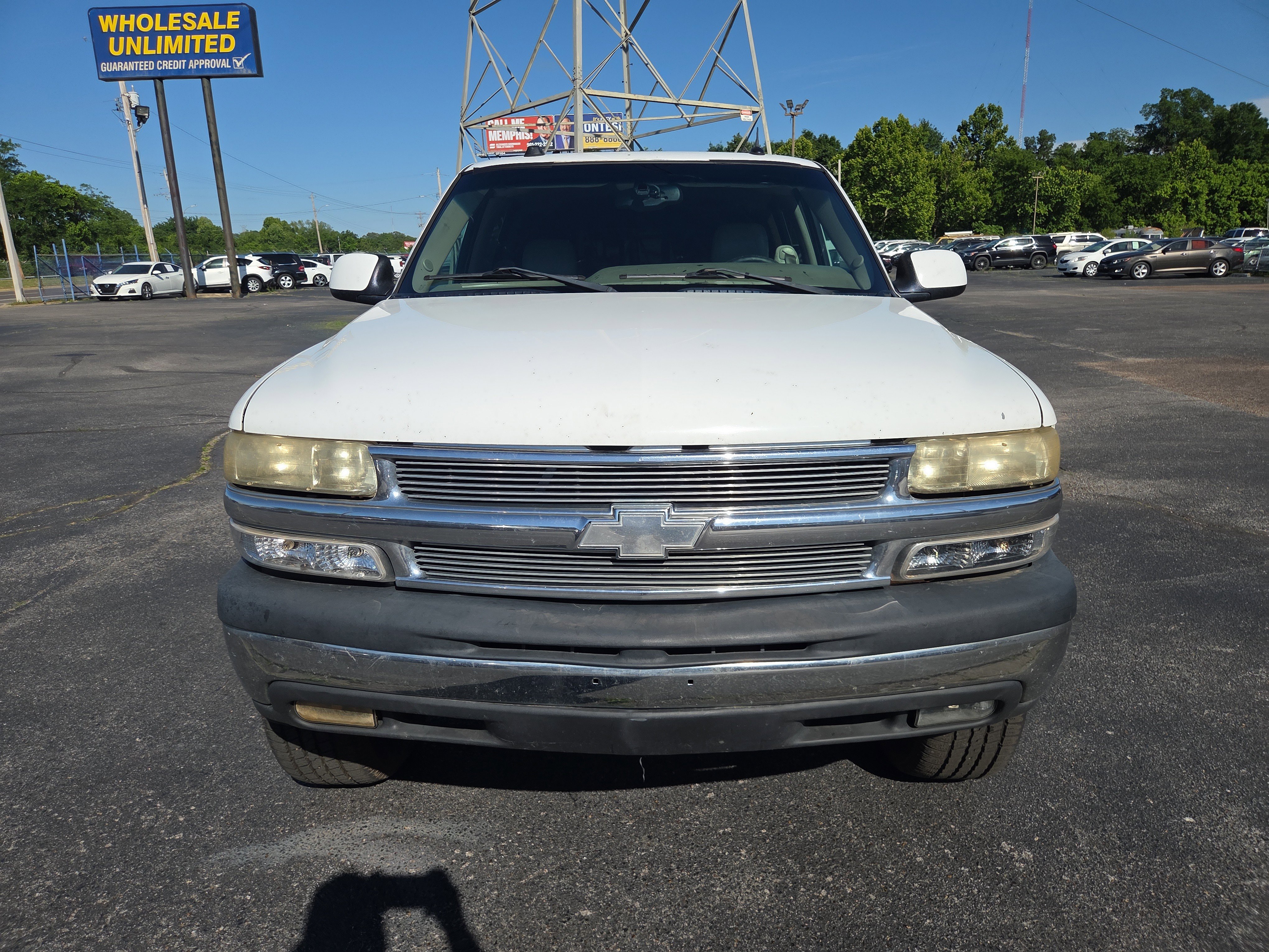 Used 2005 Chevrolet Suburban LT w/ Preferred Equipment Group RWD image 8