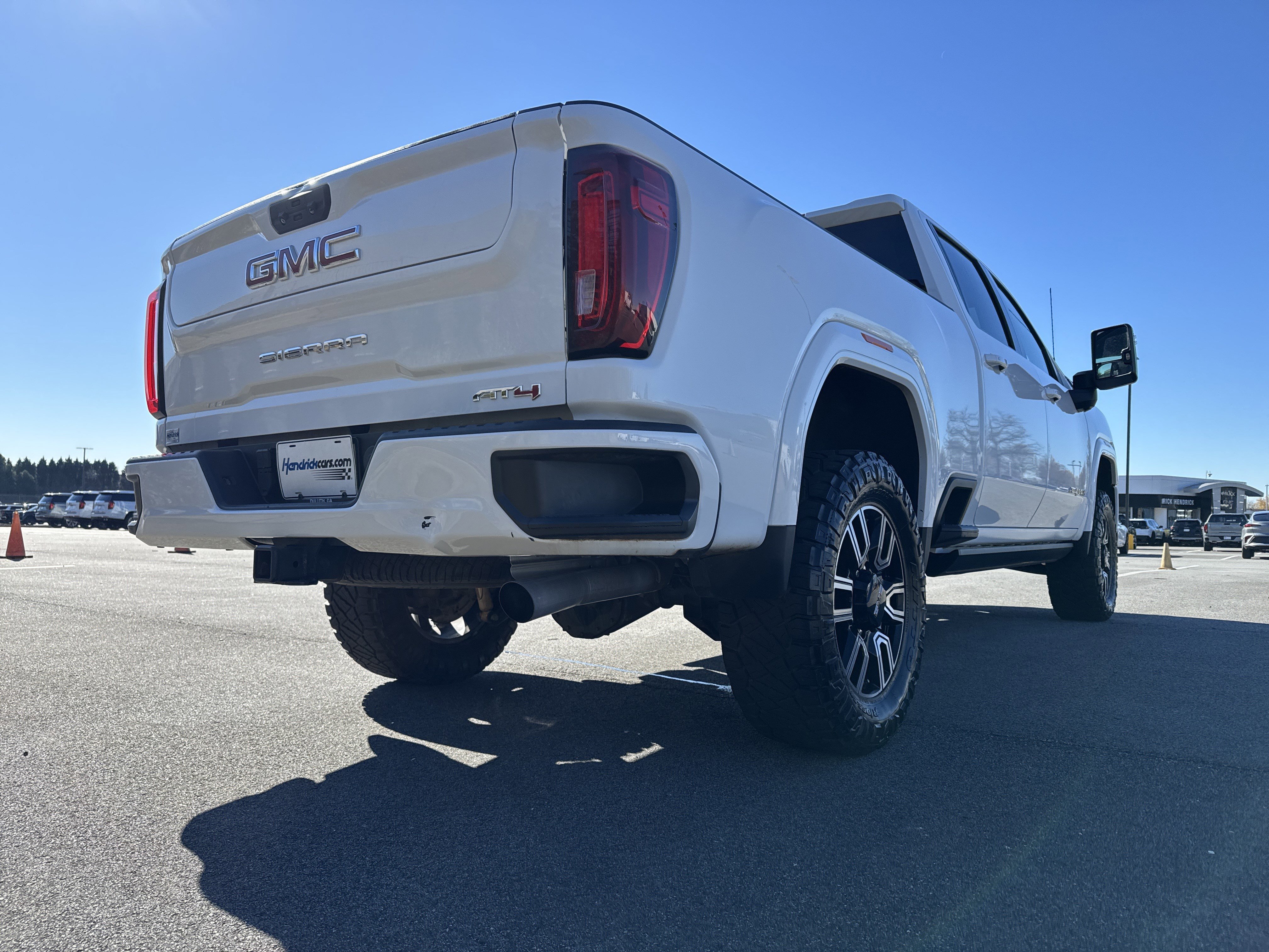Used 2022 GMC Sierra 2500 AT4 w/ Gooseneck/5TH Wheel Package image 10