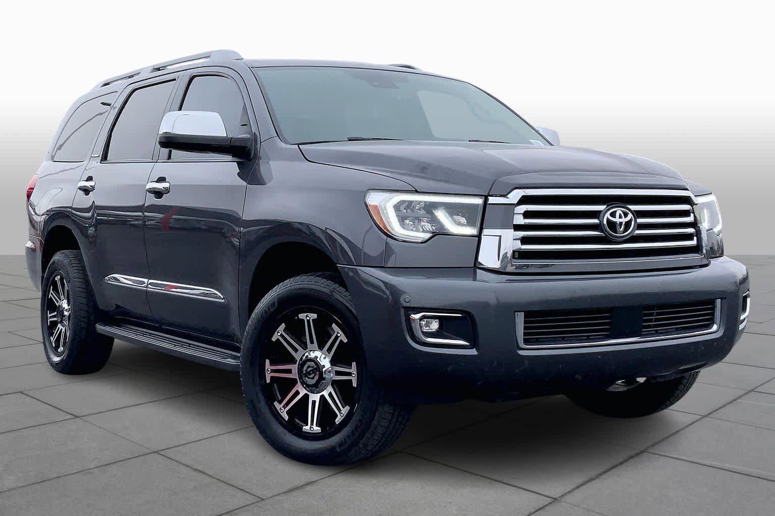Used 2018 Toyota Sequoia Platinum w/ Preferred Accessory Package image 3