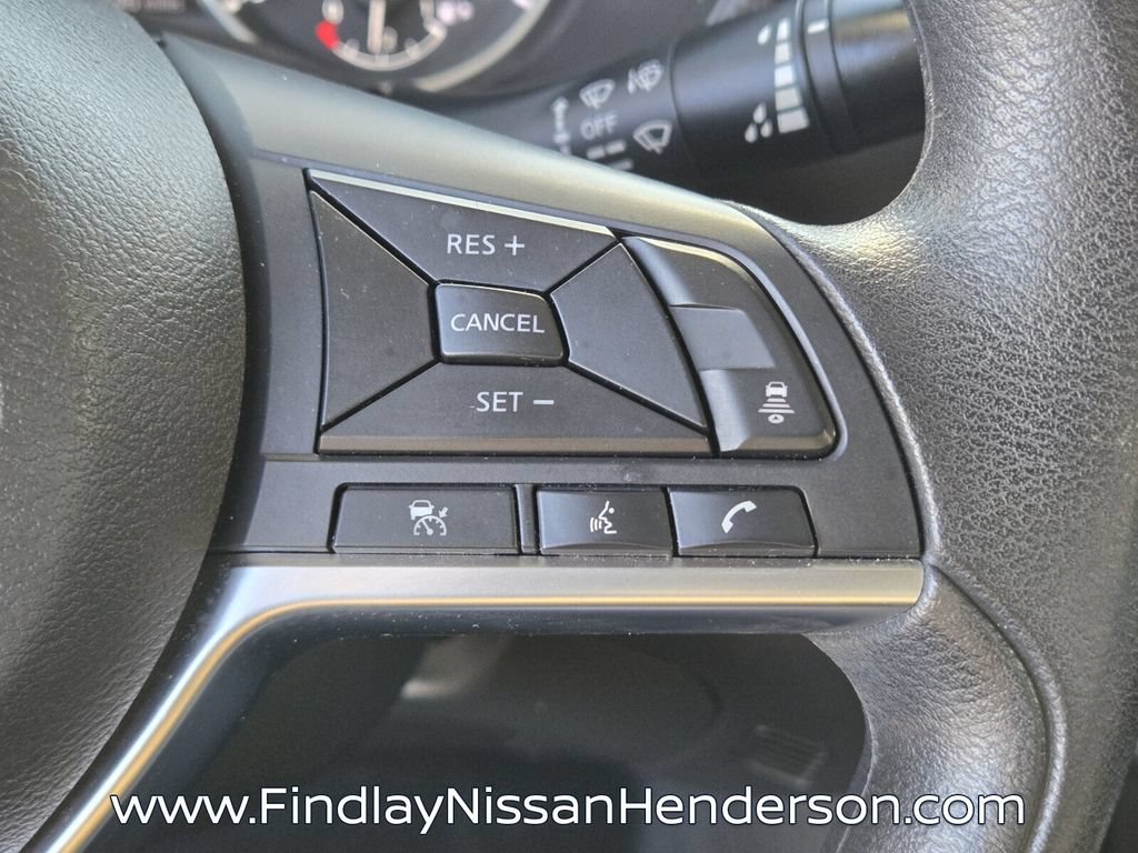 Used 2024 Nissan Sentra SV FWD image 24