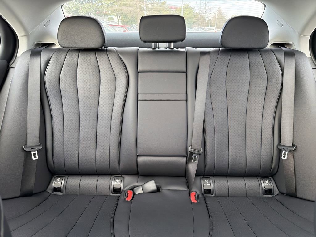 New 2026 Mercedes-Benz E 450 4MATIC Sedan image 31