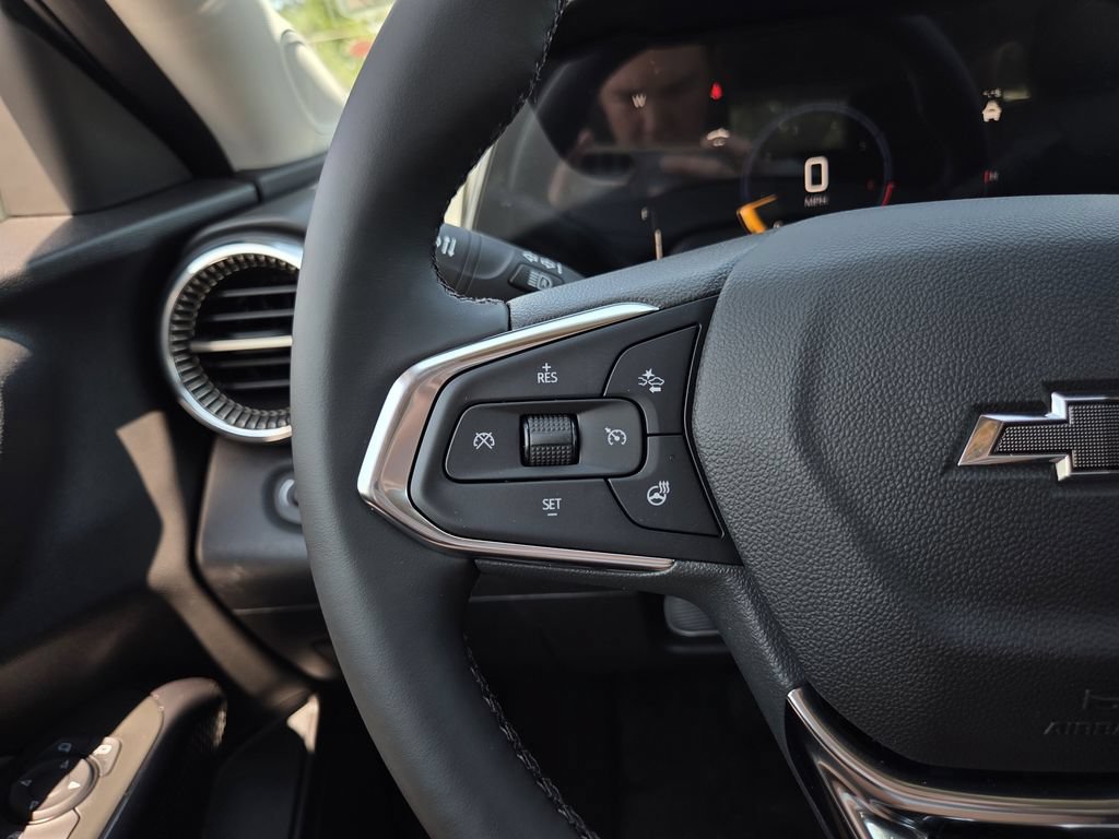 New 2026 Chevrolet Trax ACTIV w/ Driver Confidence Package FWD image 24