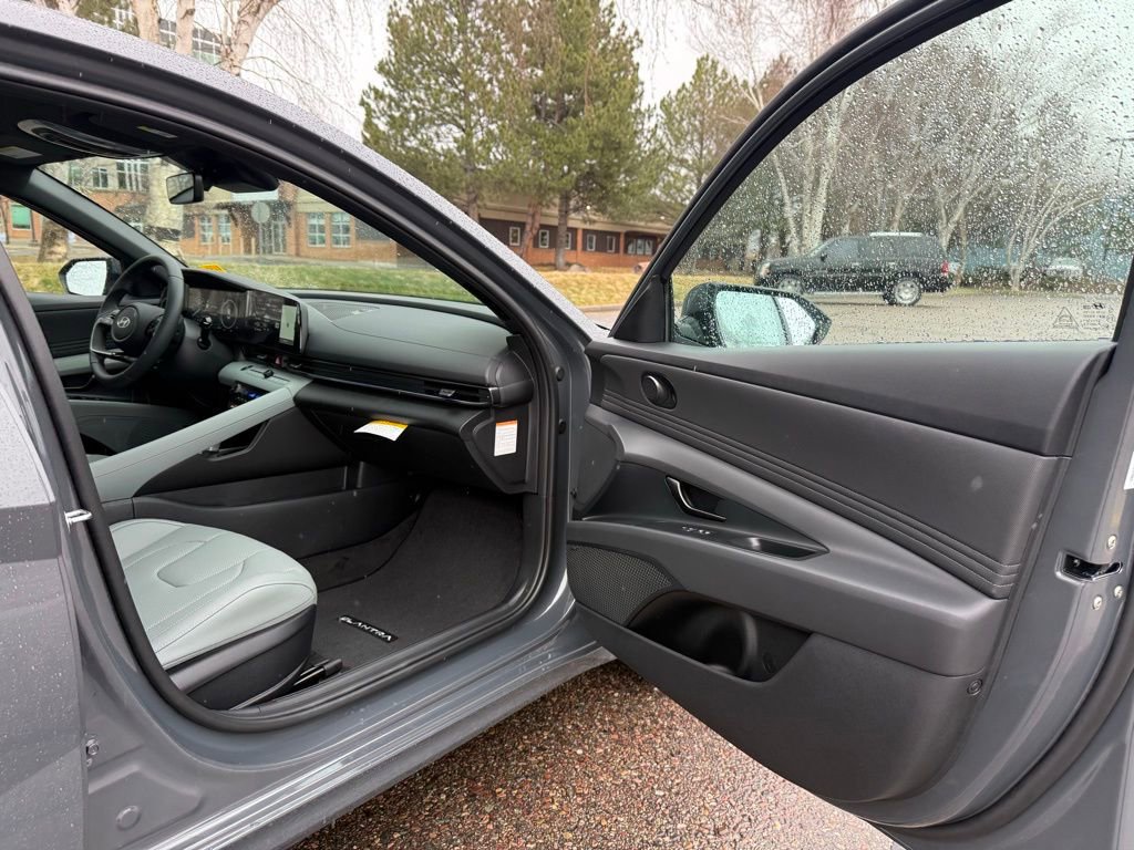 New 2026 Hyundai Elantra Limited image 14