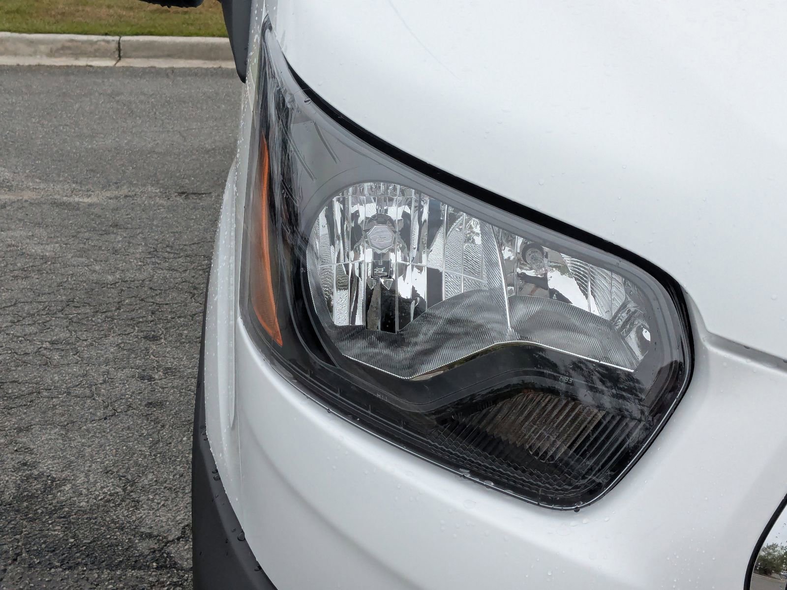 New 2025 Ford Transit 250 Low Roof AWD w/ Exterior Upgrade Package image 10