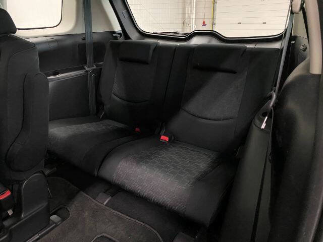Used 2008 MAZDA MAZDA5 Sport FWD image 12