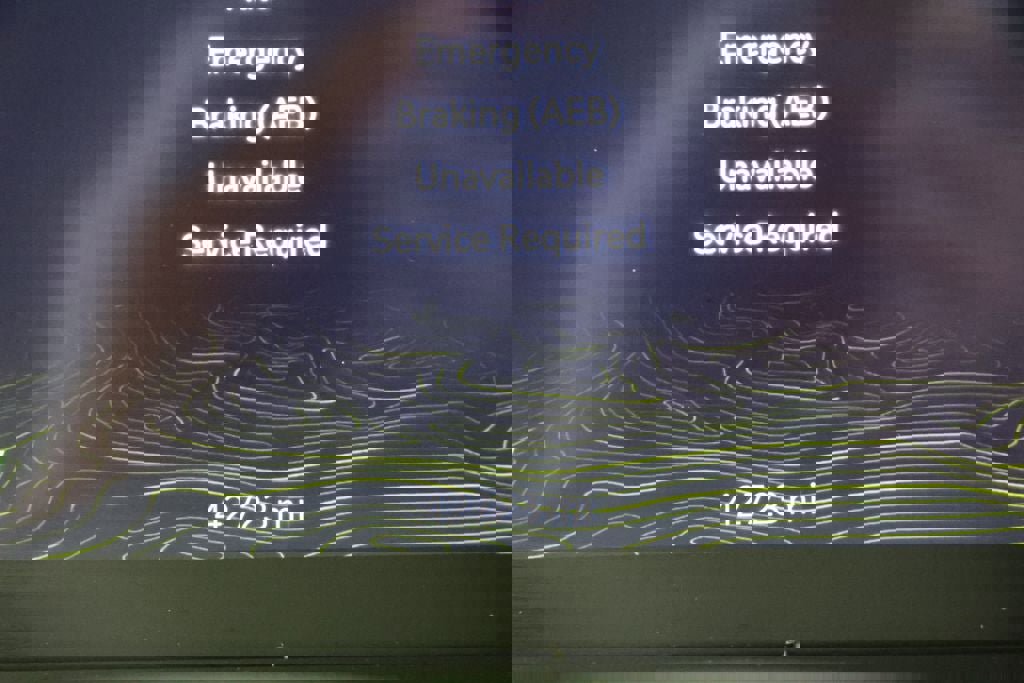 Used 2023 Jeep Grand Cherokee 4WD 4xe image 19