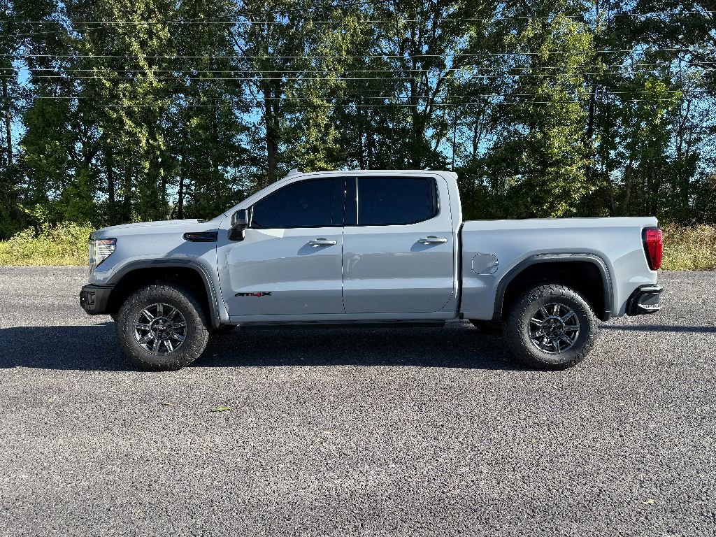 Used 2024 GMC Sierra 1500 AT4X image 6