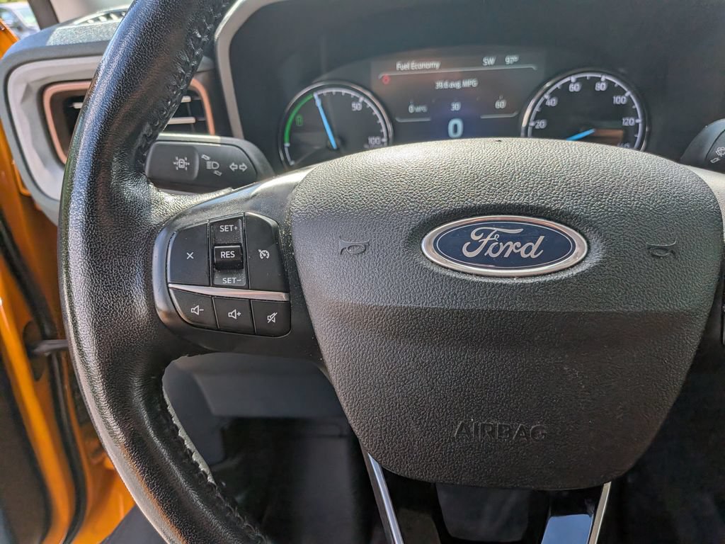 Used 2022 Ford Maverick Lariat FWD image 14