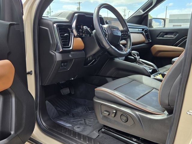 Certified 2024 GMC Canyon AT4 w/ AT4 Premium Package AWD/4WD image 14