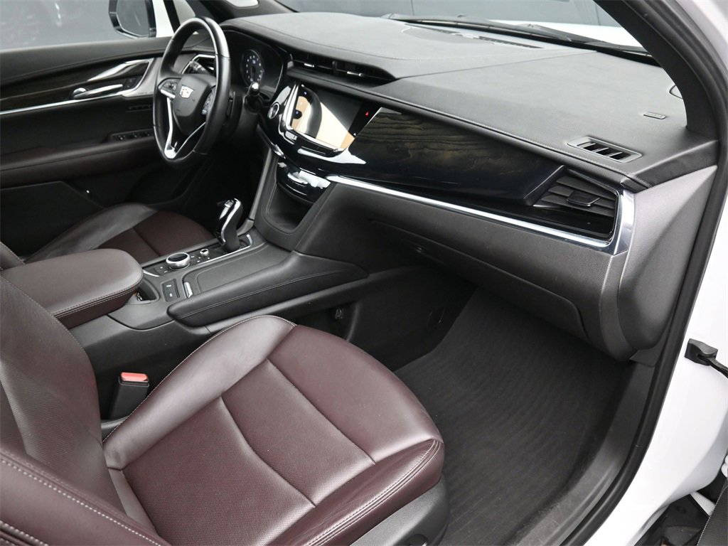 Certified 2023 Cadillac XT6 Premium Luxury w/ Technology Package image 11