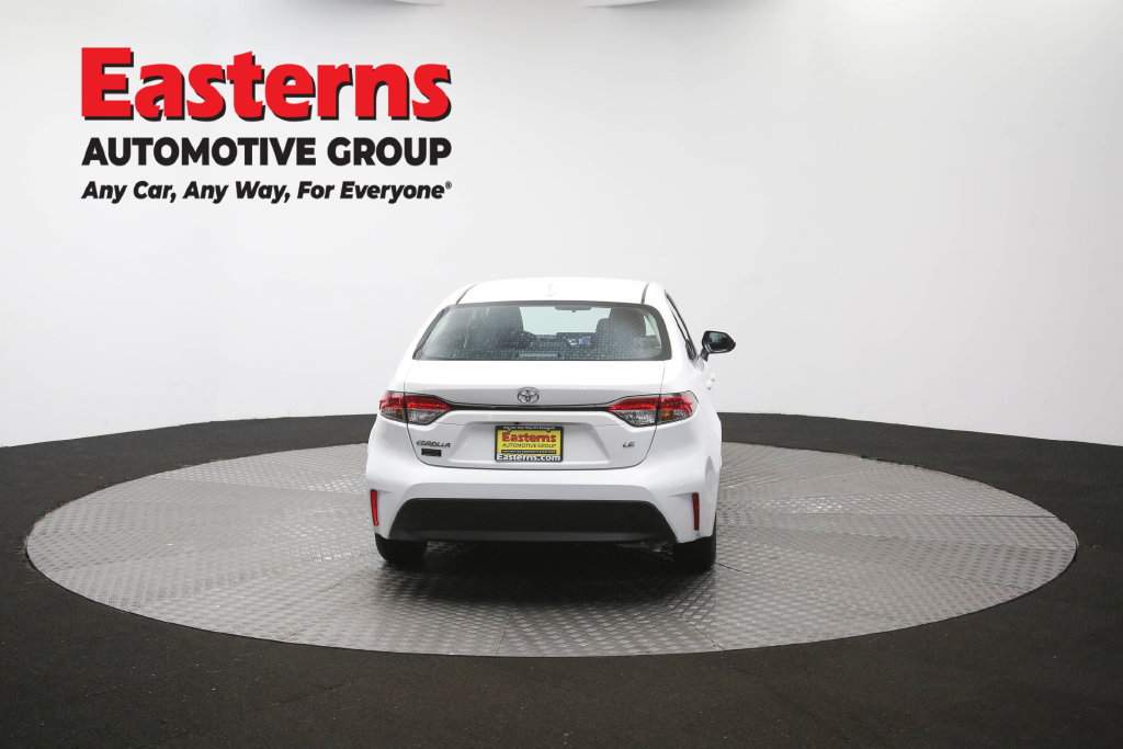 Used 2025 Toyota Corolla LE FWD image 35
