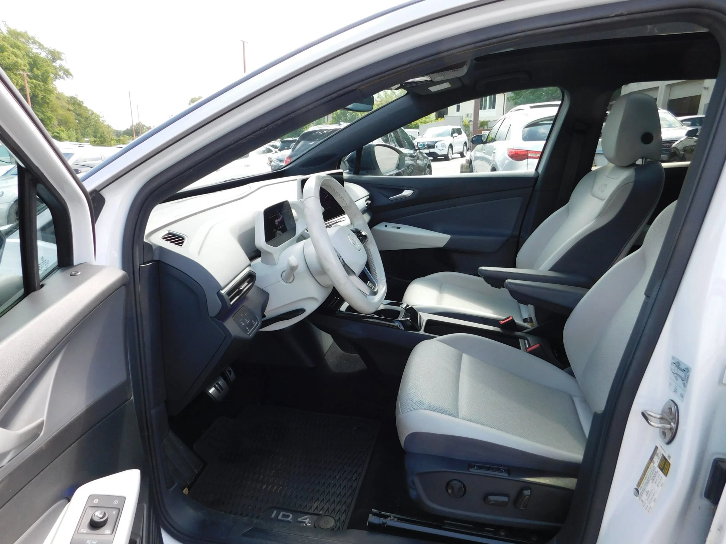 Used 2021 Volkswagen ID.4 1st Edition RWD image 16