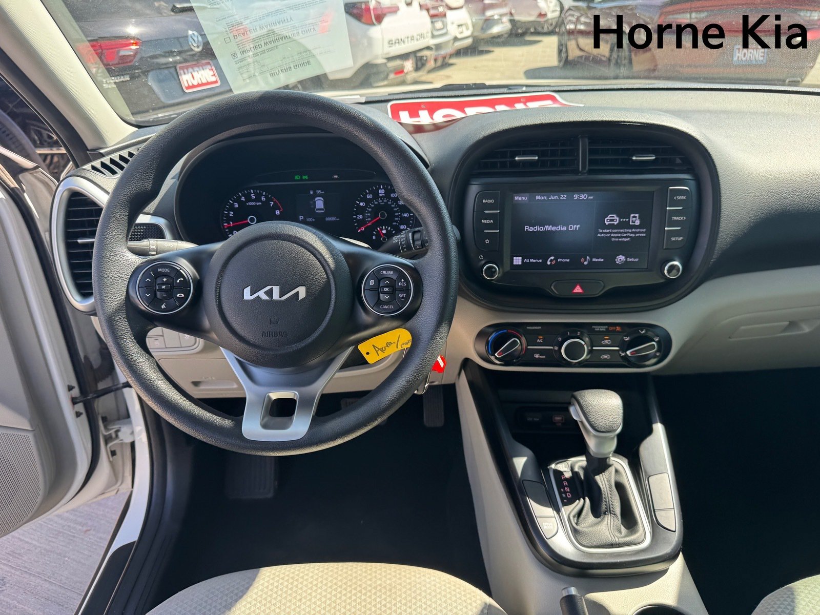 Used 2022 Kia Soul LX w/ Technology Package FWD image 15