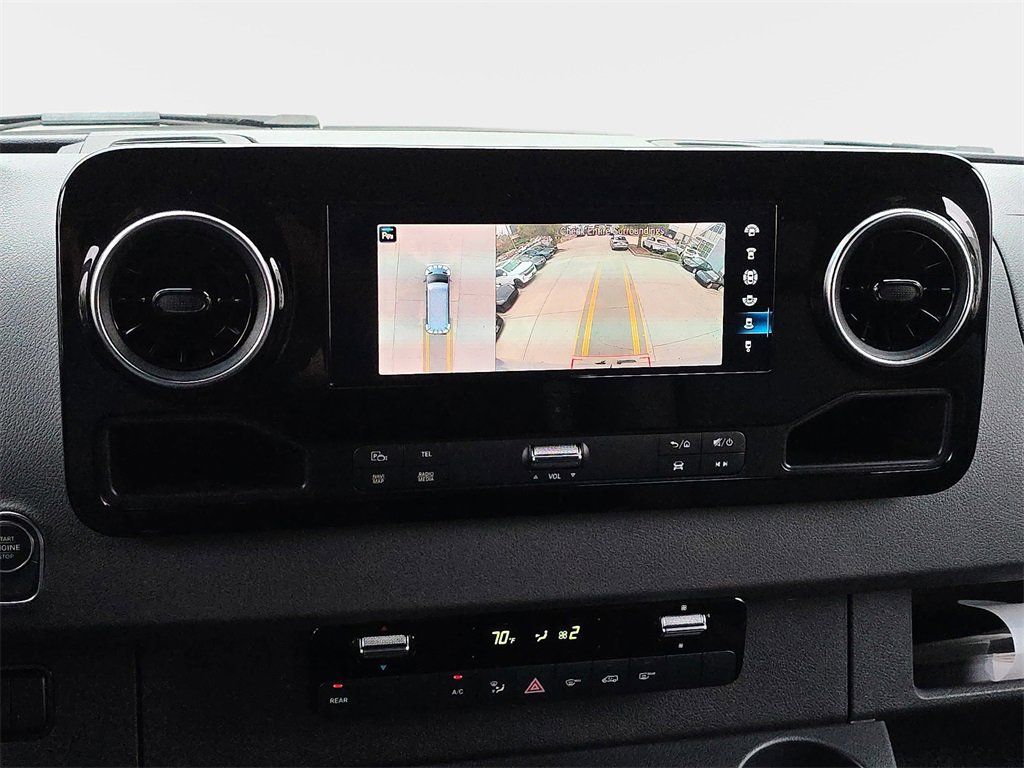 Used 2023 Mercedes-Benz Sprinter 2500 image 30