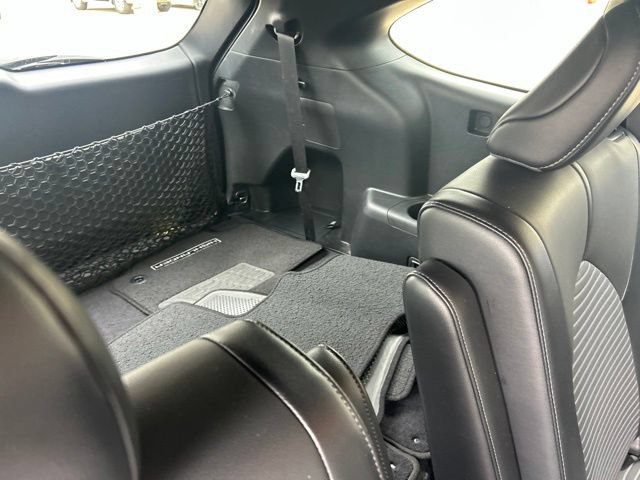 Used 2021 Toyota Highlander XSE FWD image 18