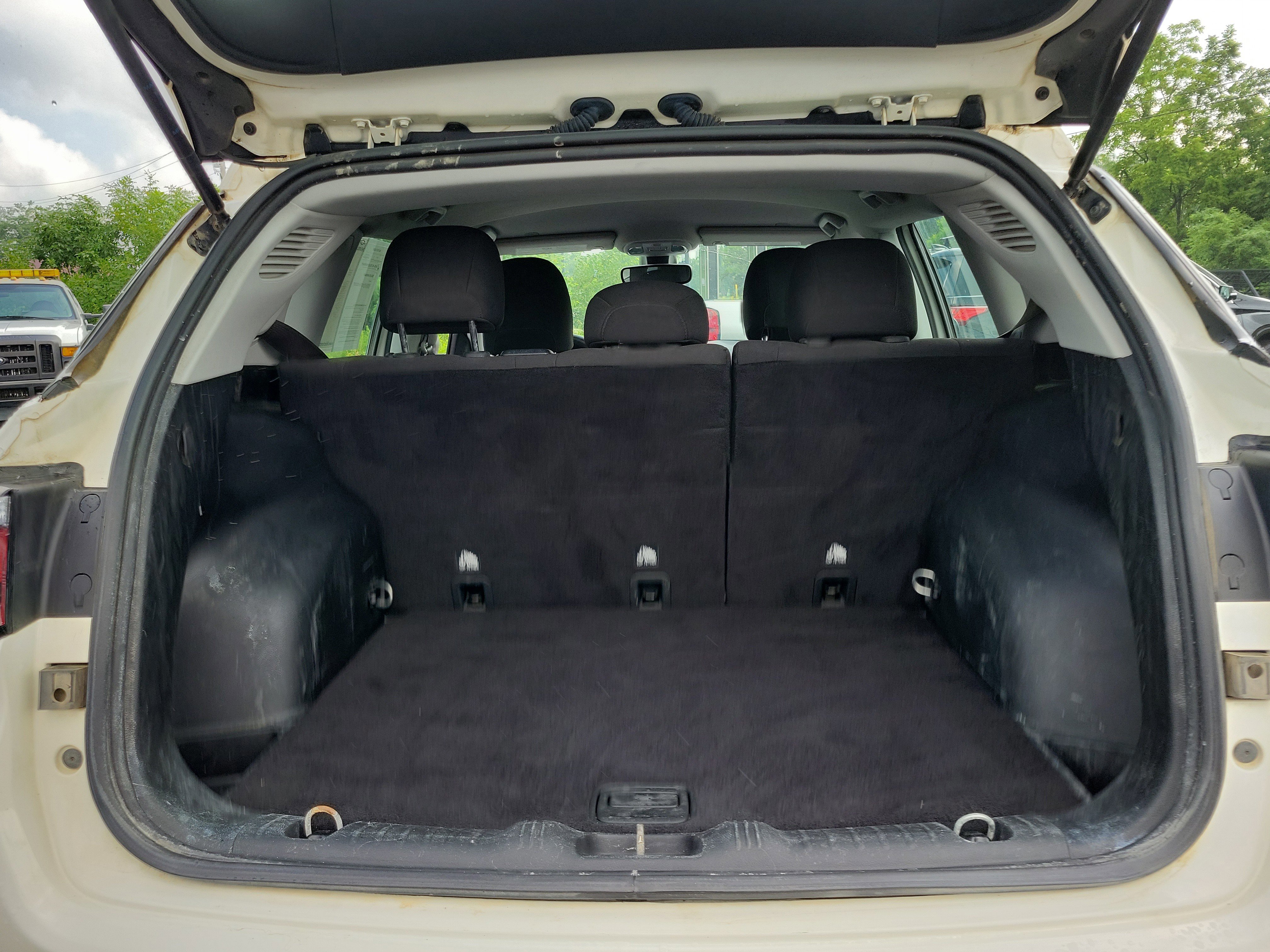 Used 2019 Jeep Compass Sport image 8