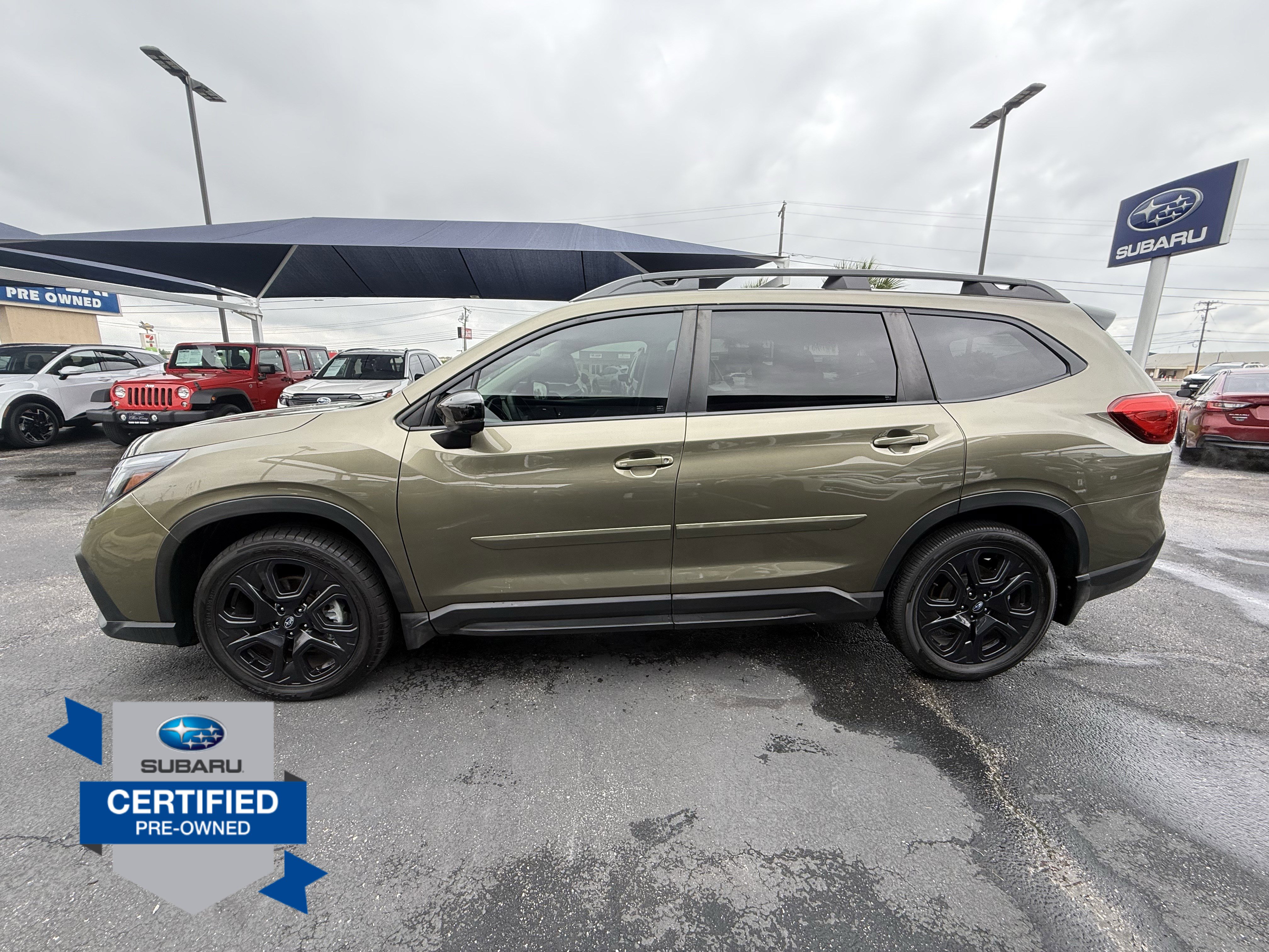 Used 2024 Subaru Ascent Onyx Edition Limited AWD/4WD image 4