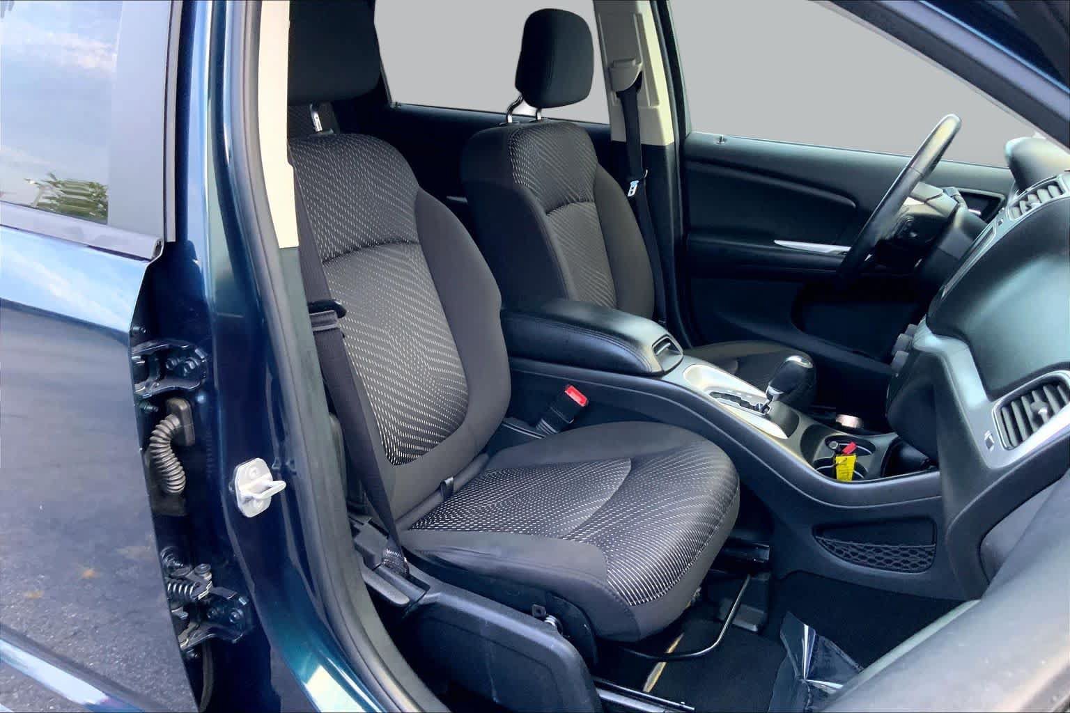 Used 2014 Dodge Journey SXT w/ Quick Order Package 28C FWD image 8