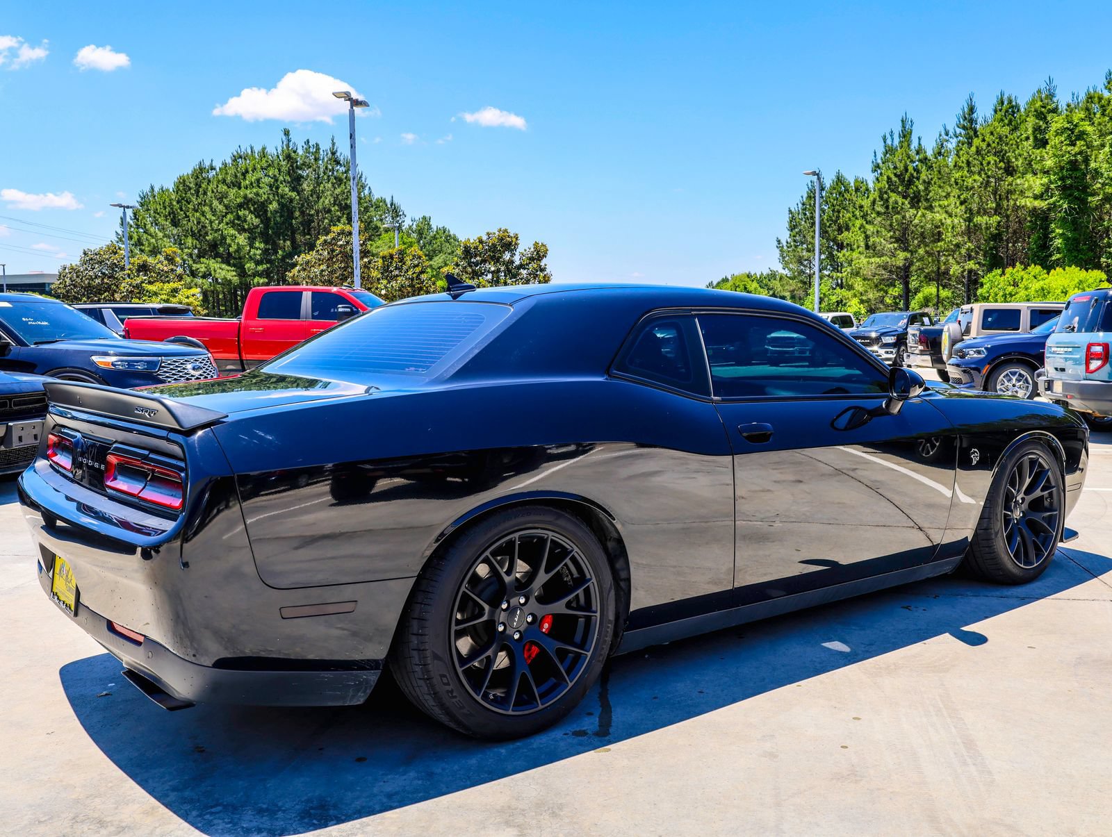 Used 2015 Dodge Challenger SRT Hellcat RWD image 11