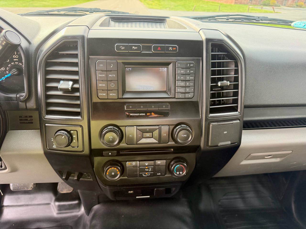 Used 2016 Ford F150 XL w/ Equipment Group 101A Mid image 23