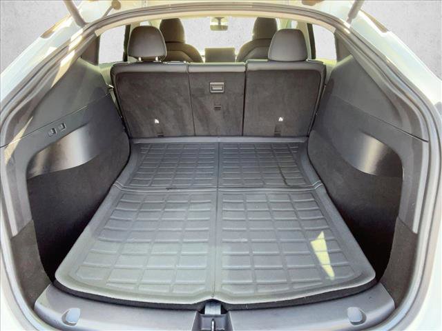 Used 2021 Tesla Model Y Long Range image 6