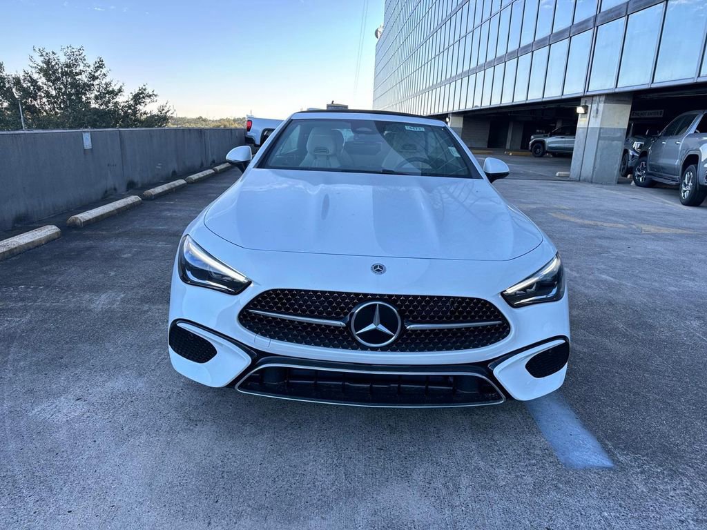 Used 2024 Mercedes-Benz CLE 300 4MATIC Cabriolet image 2