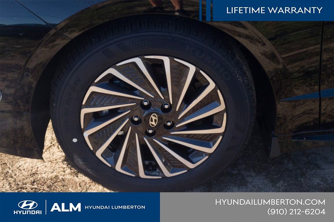 New 2026 Hyundai Sonata Limited FWD image 14