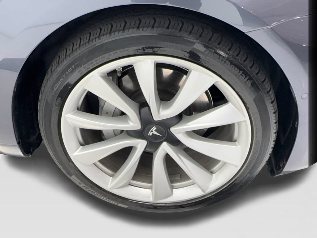 Used 2020 Tesla Model 3 Long Range AWD/4WD image 14