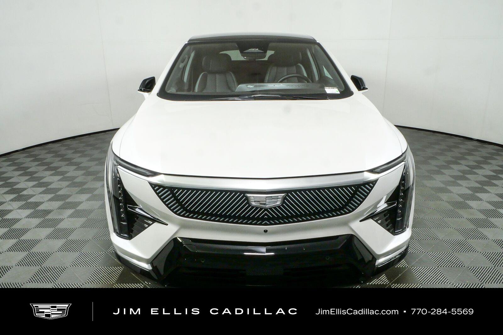 Used 2025 Cadillac Optiq Luxury 1 AWD/4WD image 27
