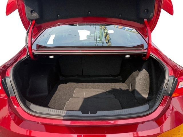 Used 2024 Chevrolet Malibu RS image 19